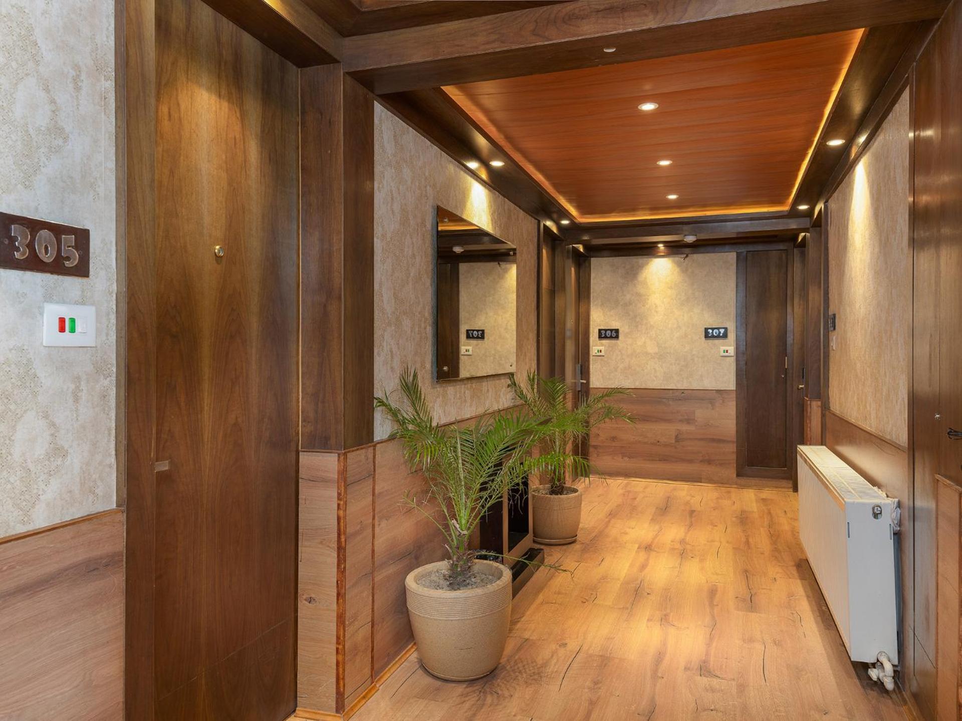 Hotel Pine Spring Gulmarg Ngoại thất bức ảnh
